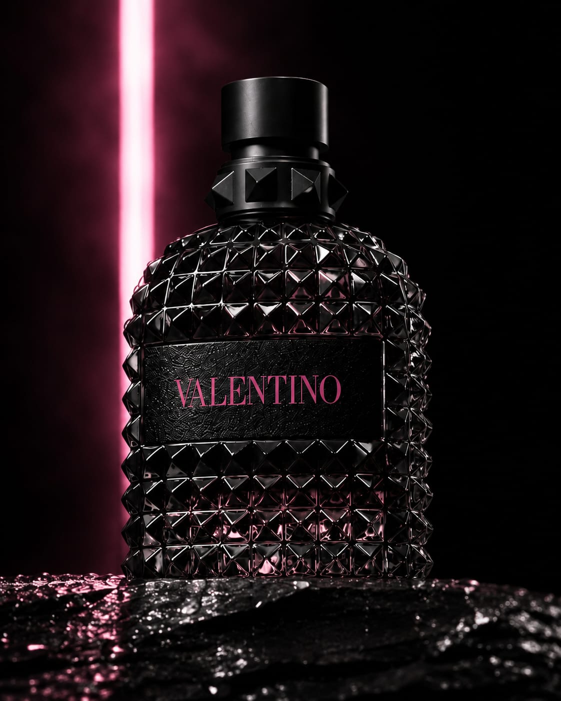 Valentino uomo born in roma